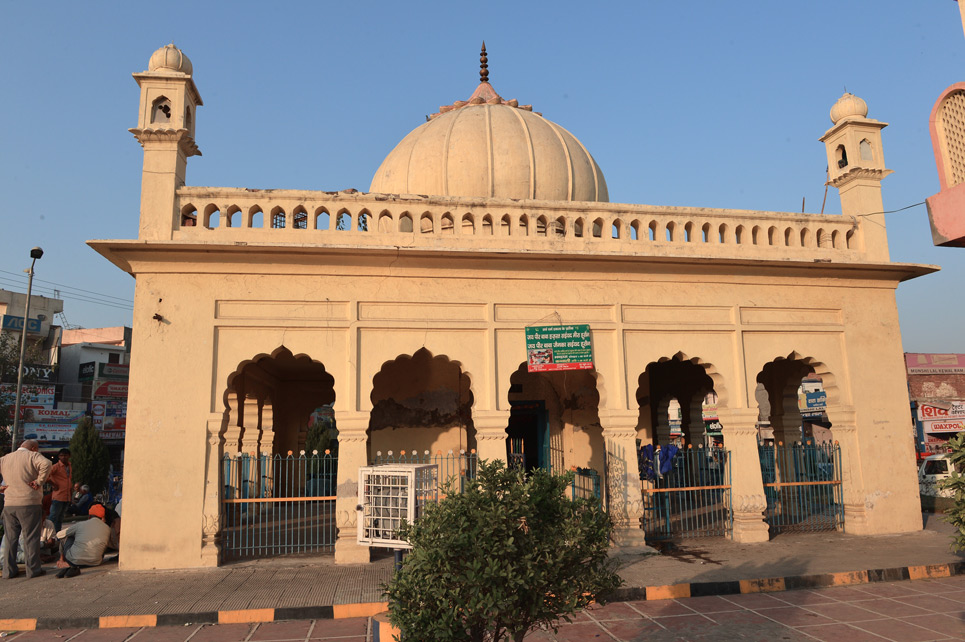 Miran Sahib’s Tomb: A Peaceful Blend of History, Spirituality & Islamic Architecture in Karnal